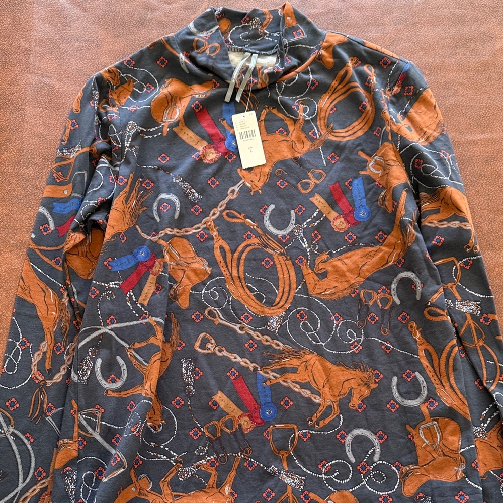 W Equestrian Print Mock-Neck Pullover